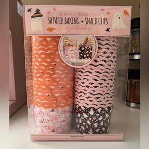 Simply Baked Ghosts Halloween Cupcake liners